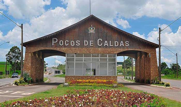 O Xadrez Gigante voltou a - Prefeitura de Poços de Caldas